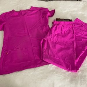Hot pink scrubs set (top size XS, pants size SP)